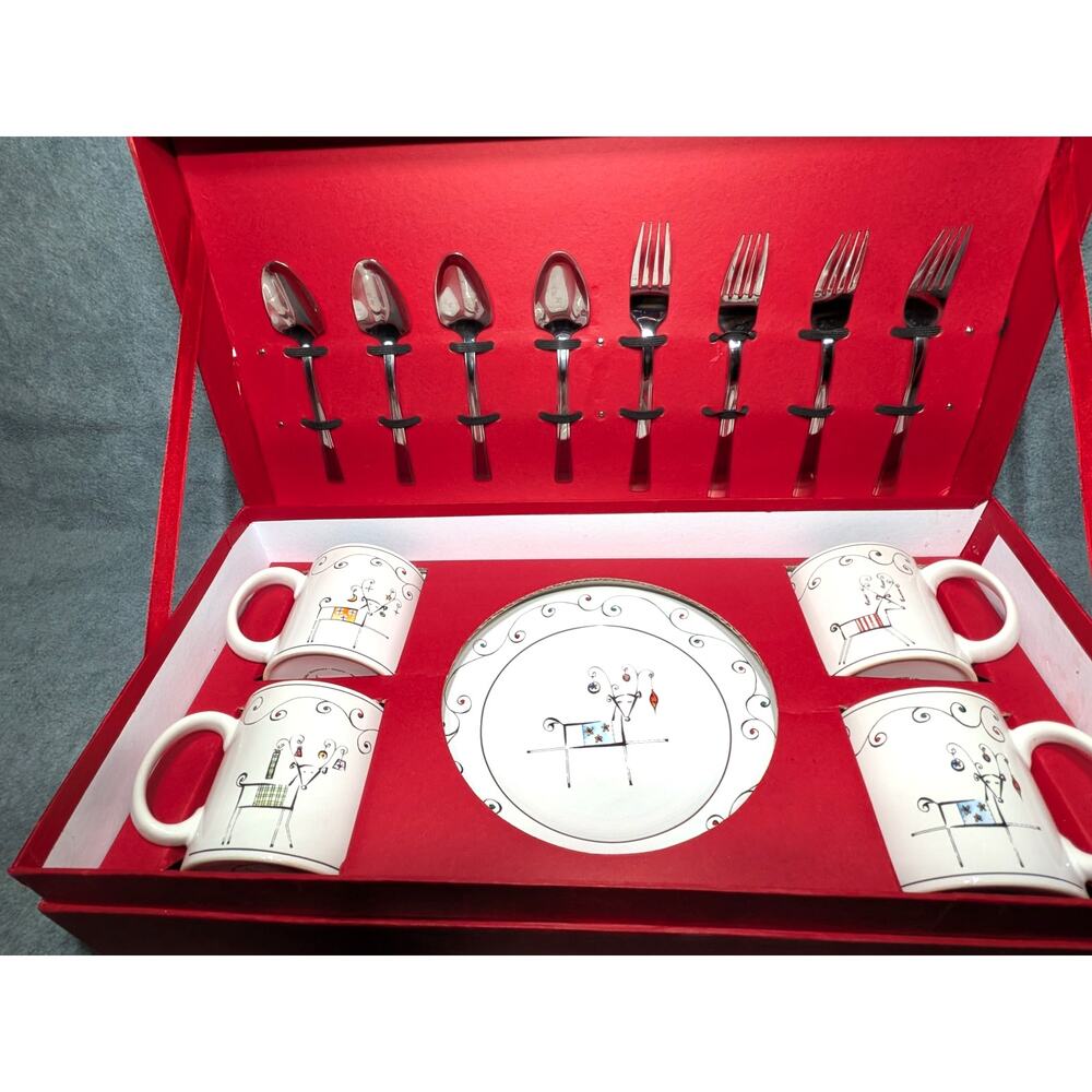 SAKURA by ONEIDA Holiday Patchwork 16 Piece Set 4 Mugs Plates Silverware NEW